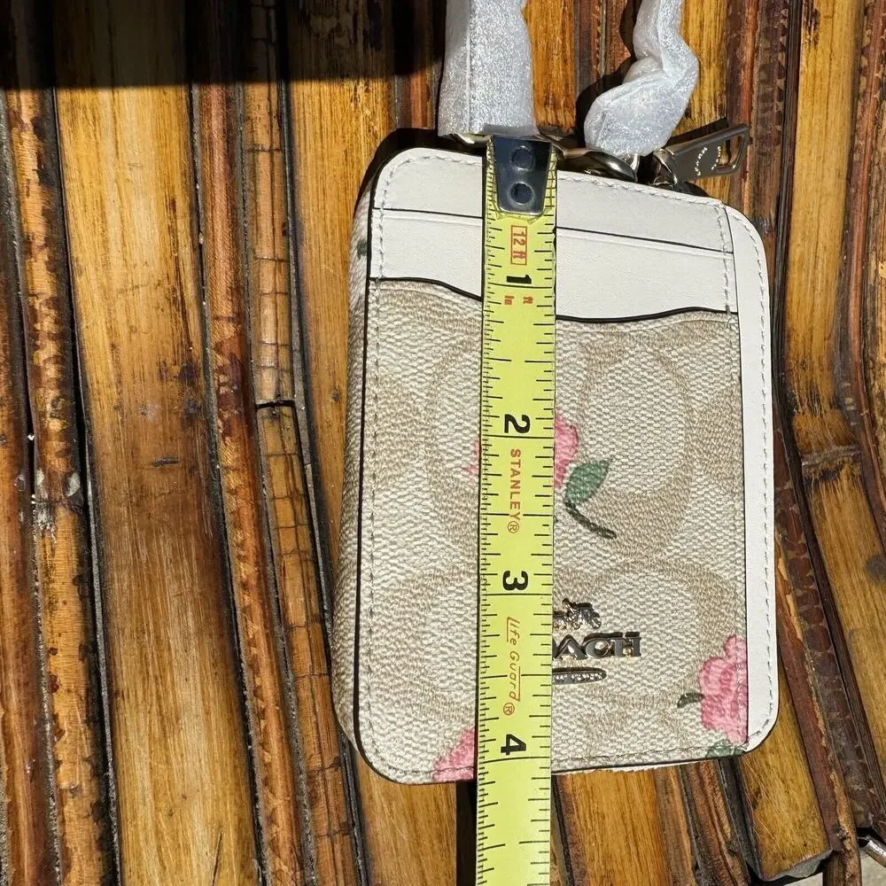 Coach Zip Card Case Gold Signature Canvas Beige Pink With Floral Print CR971